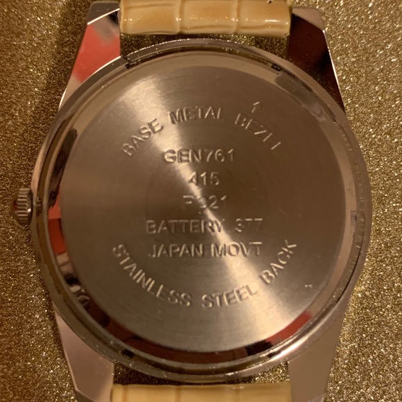 WRISTWATCH - Picture 7 of 7